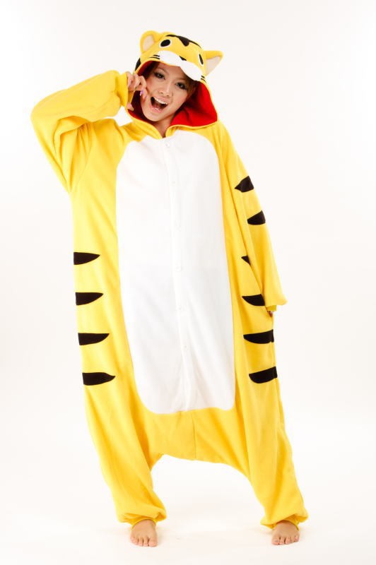 Onesies  ملابس نمر أصفر كوسبلاي ملابس تنكريه بيجامة قطعة واحدة بتصميم حيوانات للكبار ملابس نوم بقلنسوة، ملابس منزل للهالوين والاحتفالات