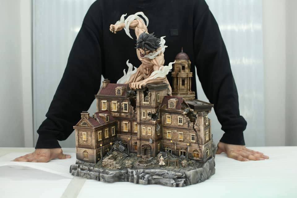 Attack on Titan - Eren Jaeger Titan CHIKARA COLLECTIBLES Resin Statue مجسم إيرين العملاق