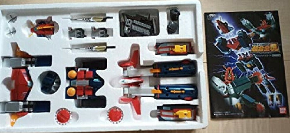 Combattler V Figures Robots 80's مجسم خماسي.
