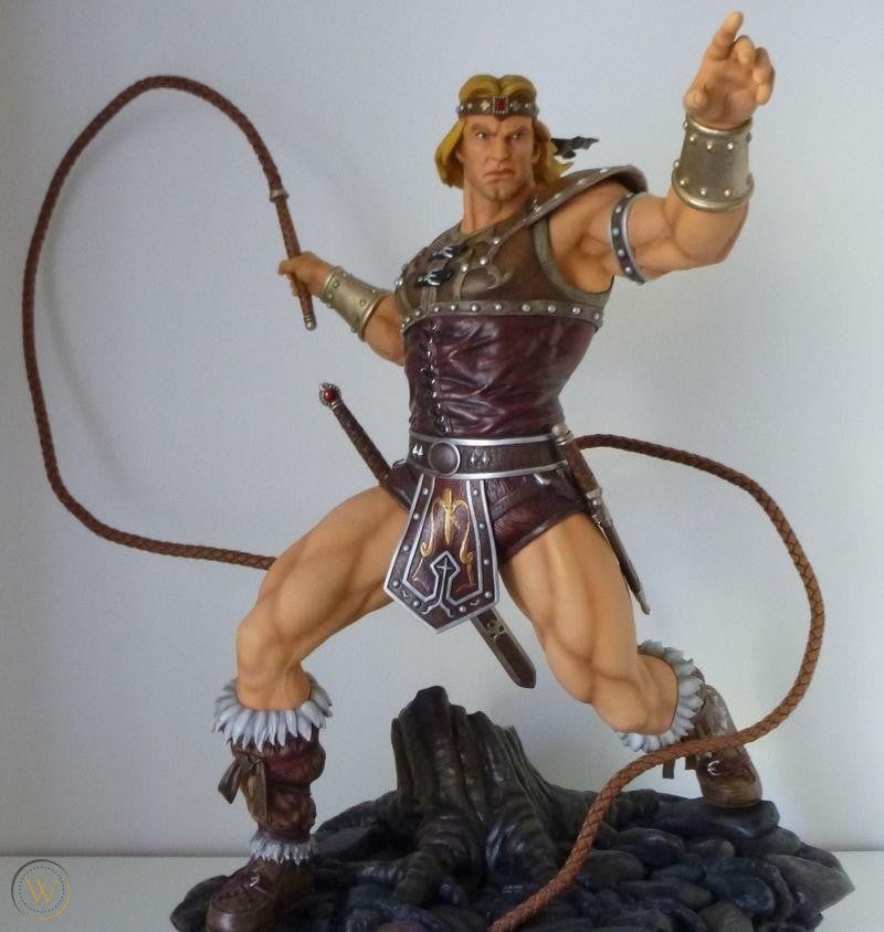 Castlevania: 20" Simon Belmont  Statue figure